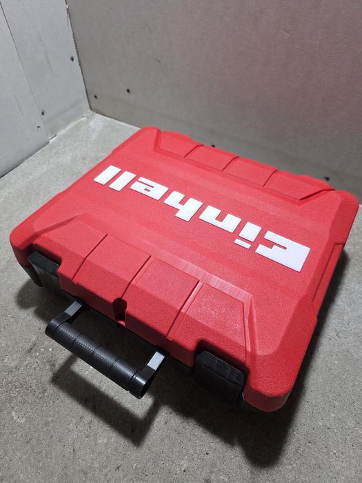 Vând rotopercutor einhell