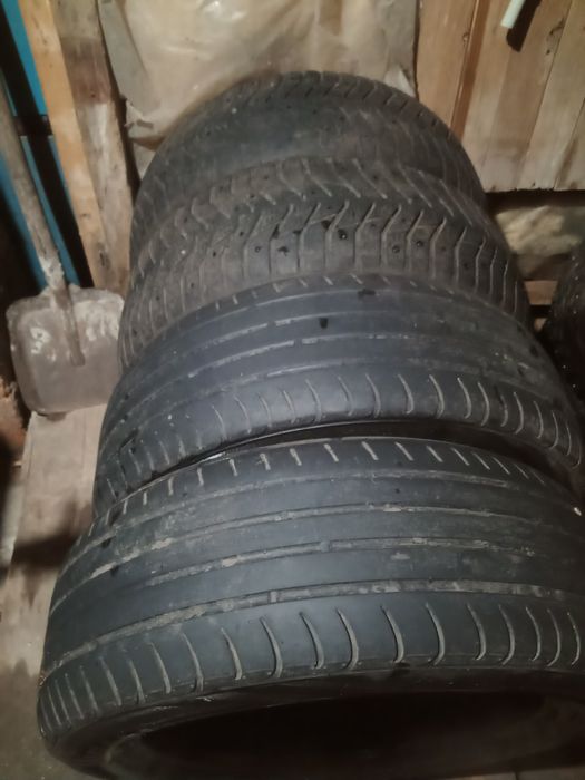 Продам резину R17 215:55