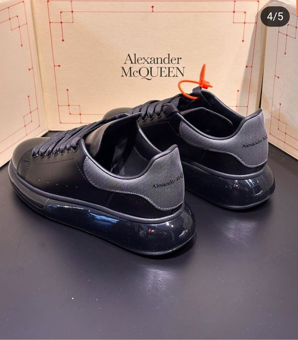 Adidasi barbati Alexander McQueen