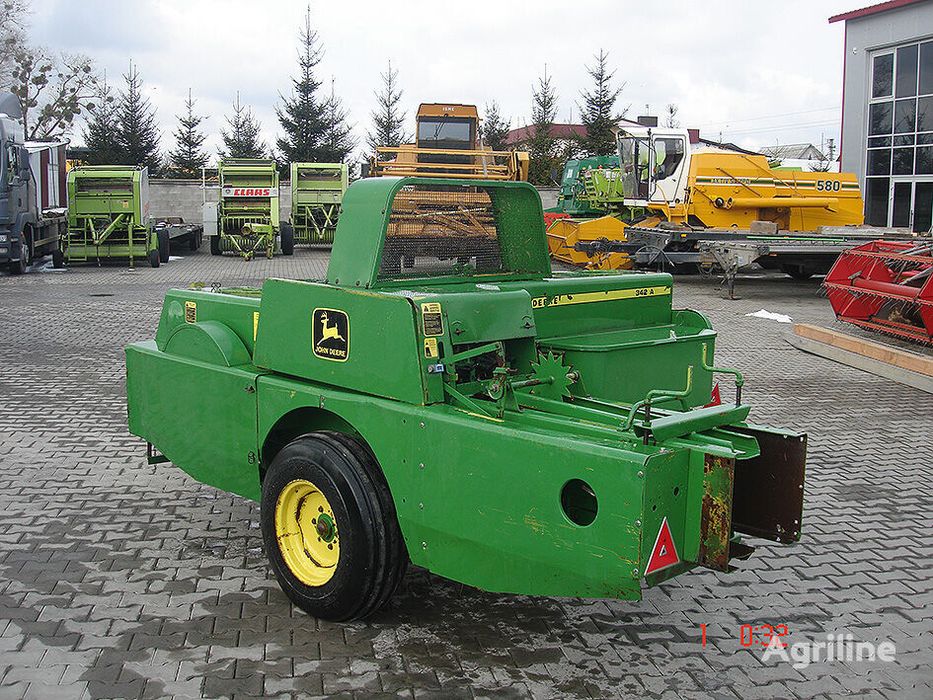 Presa/Balotiera John Deere 330-332-336-342 A Import Germania
