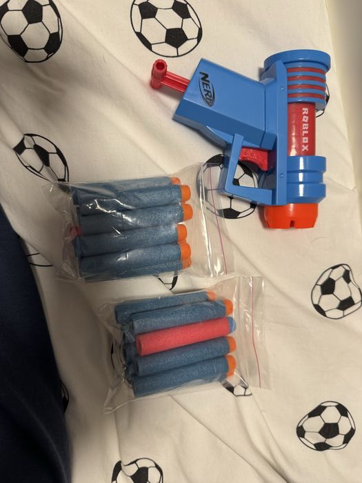 Детски пистолет роблокс nerf