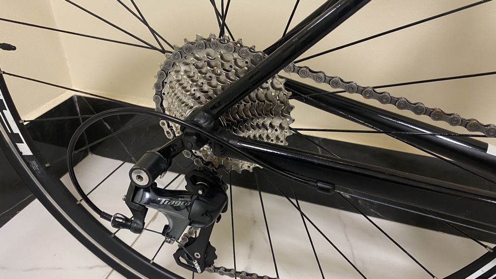 Велосипед гоночный Cube