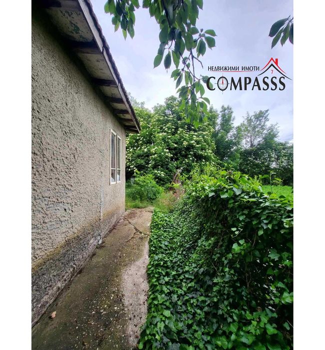 с. Равнец, Общ. Ген. Тошево, къща с двор – 39000лева!