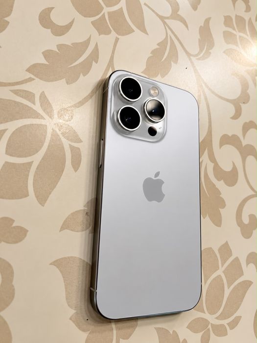 Iphone 15 Pro 256 G silver