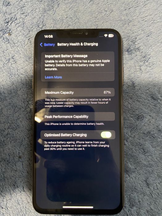 Vand iphone xs max cu defecte