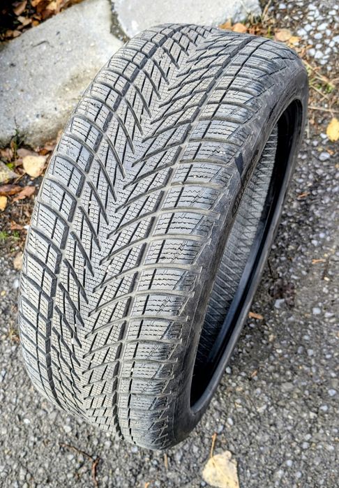 DOT 2123, Goodyear Ultragrip Performance 3, 225/45/17