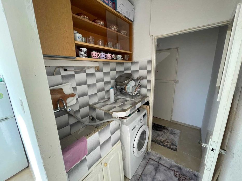 Продава се Двустаен апартамент в Бургас, Меден рудник - зона В - 44 кв.м за 1535 €/кв.м - Снимка #9