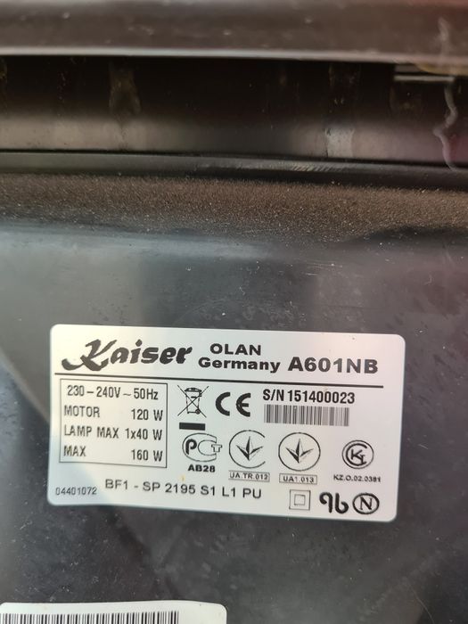 Продам вытяжку на кухню