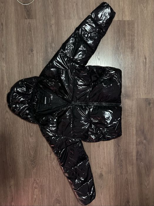 Geacă Puffer Bershka Glossy Black Unisex