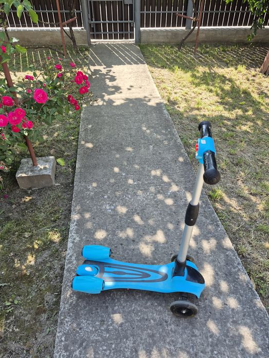 Vand trotineta copiii