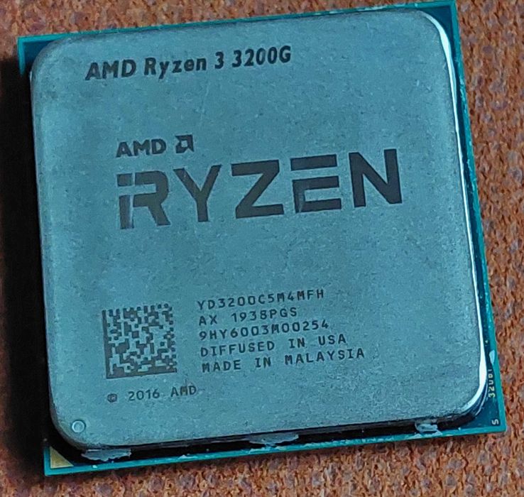 AMD Ryzen 3 3200 G , i3 370M, Intel P6100, wifi modules laptop