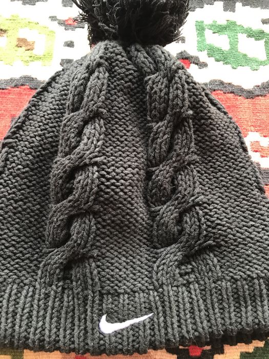 Продам шапку Nike