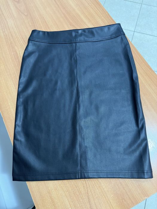 Продам отличную юбку