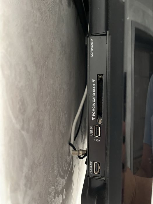 Продам телевизор LG