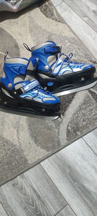 Коньки раздвижные