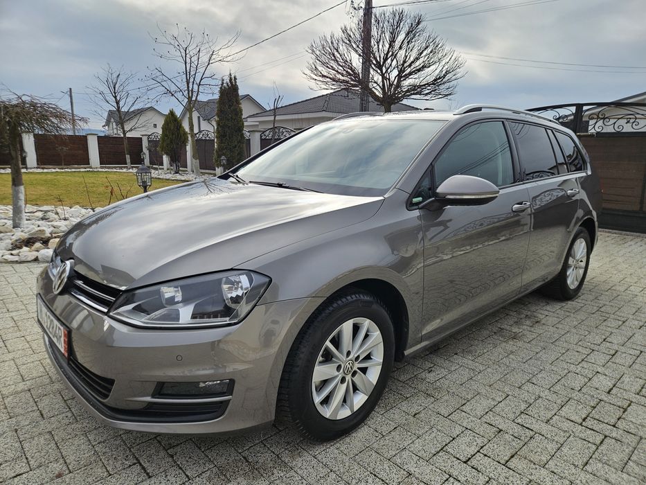 VW Golf 7 -HIGHLINE- 110cp Euro6 MASAJ.