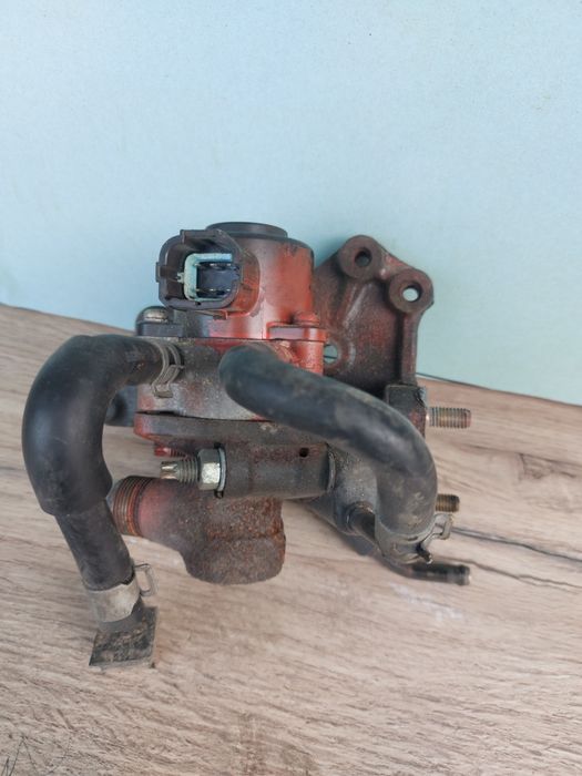 Запчасти на ниссан sr20.