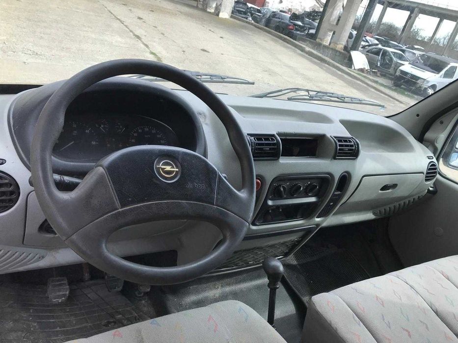 DEZMEMBREZ OPEL MOVANO 2.5 D 59 KW 80 cp 2002 import Belgia