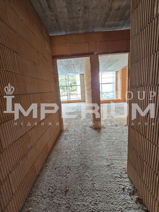 Продава се Двустаен апартамент в Варна, Левски - 73 кв.м за 1535 €/кв.м - Снимка #9