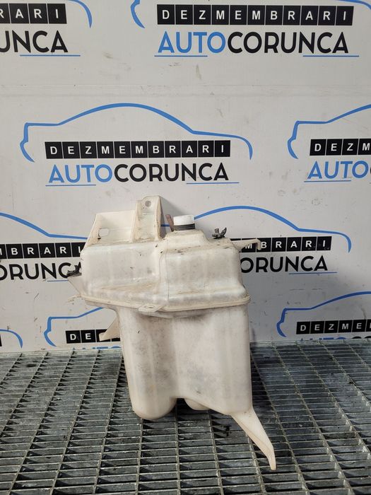 Vas rezervor lichid parbriz Toyota RAV 4 III - (894) model fara spalatoare far