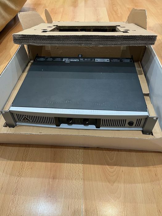 Продам музыкальный аппарат