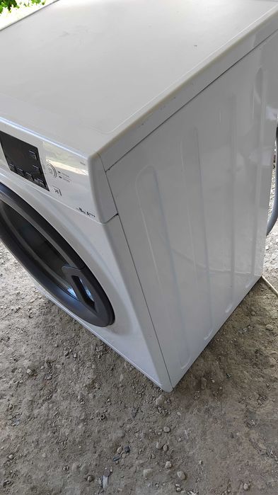 Hotpoint-Ariston 8 кг