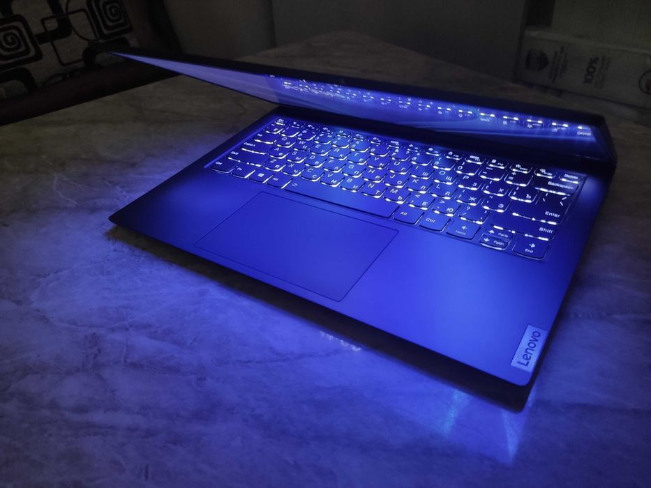 LENOVO Yoga slim 7 pro