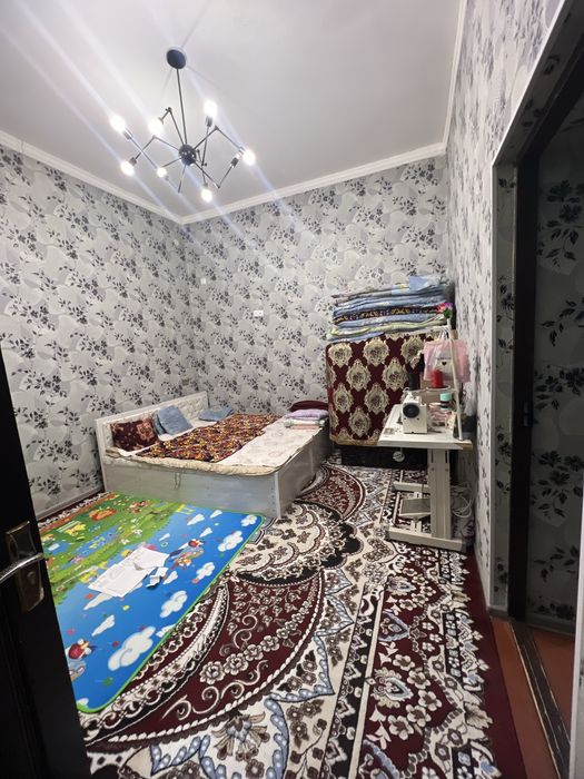 Hovli sotiladi srochno