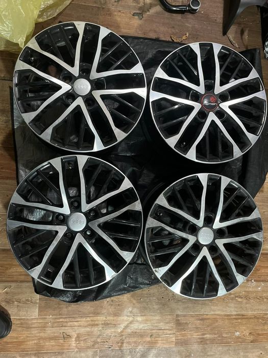 Продам комплект дисков