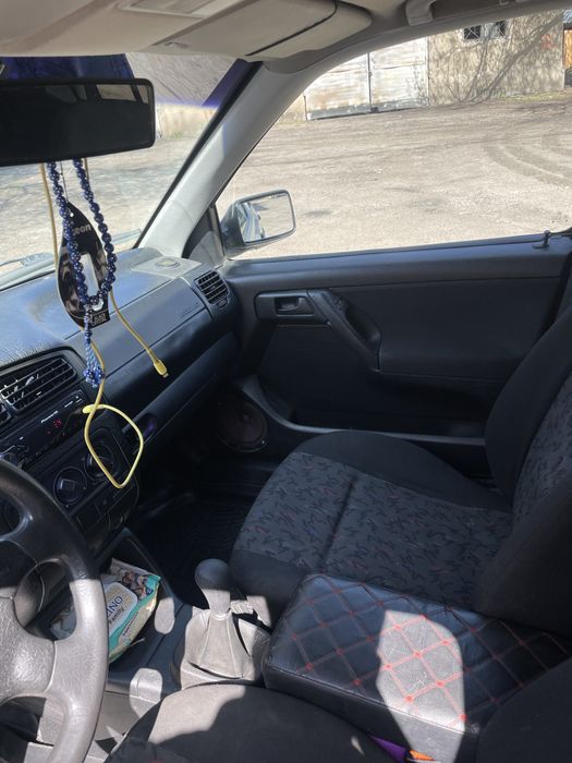 Продам срочно гольф 3