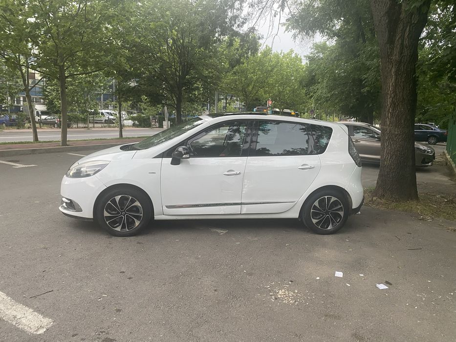 RENAULT Scenic 0 — imagine 2