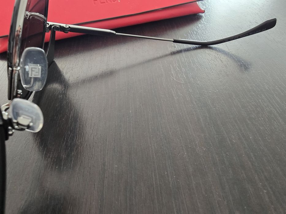 Оригинални слънчеви очила Fendi