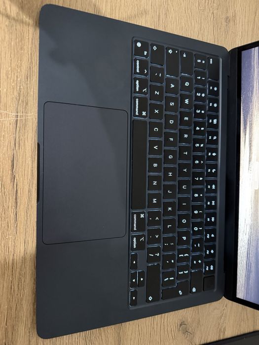 Macbook Air m3 512 GB