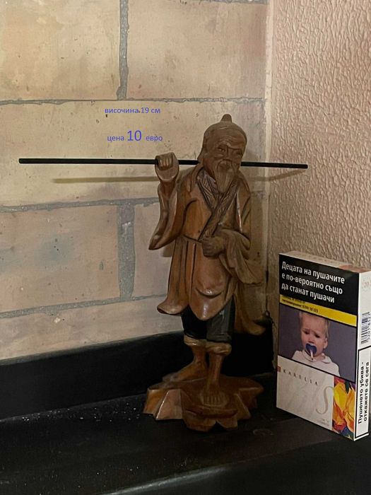 статуетка  от дърво "мислителят" - 35х35