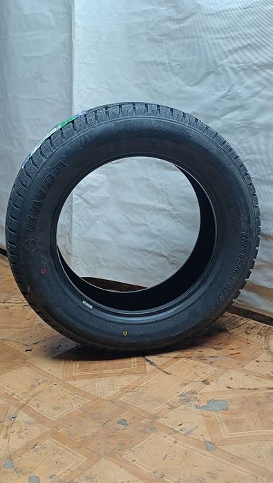 235/60R18  HAIDA