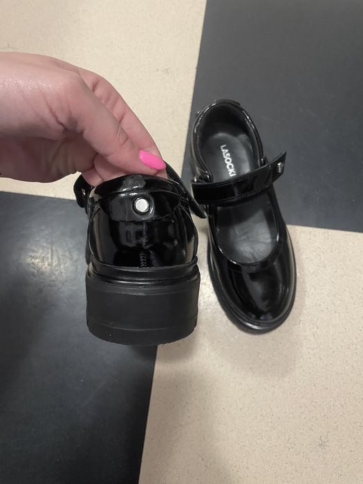 Детски обувки 33 номер