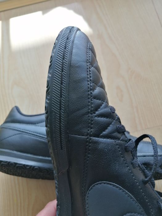 Обувки Nike 41. 5номер