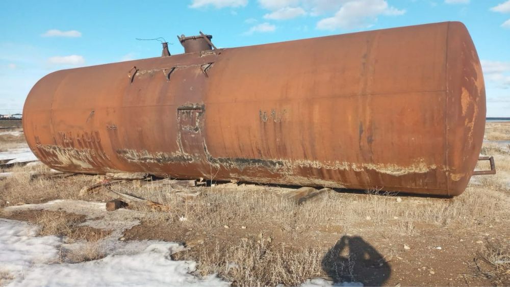 Емкость цистерна резервуар