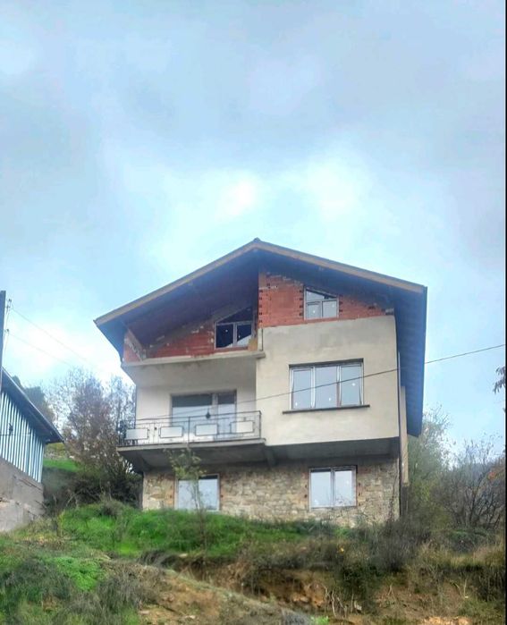 Продава се Къща в с. Долен, Област Смолян - 163 кв.м за 461 €/кв.м - Снимка #1