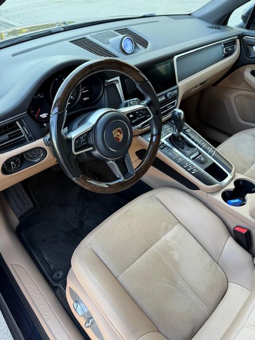 PORSCHE Macan 2021 2.0 Turbo Benzină