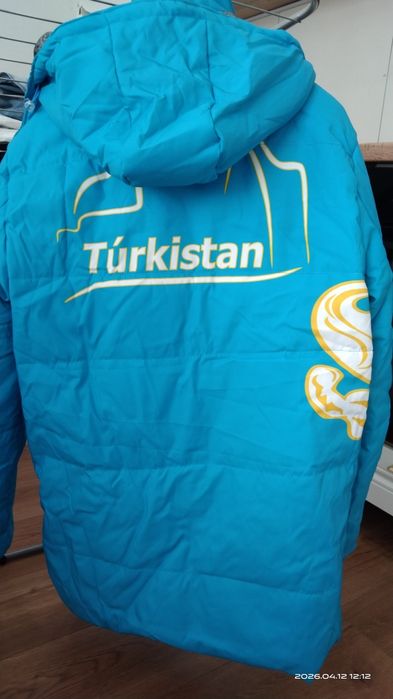 Спортивный куртка