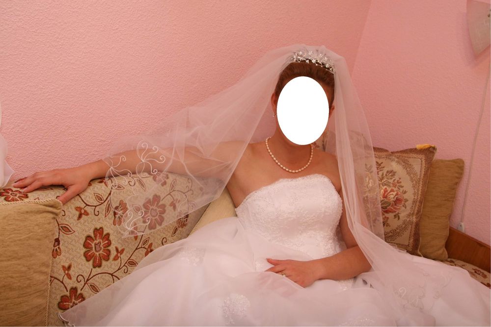 Rochie de mireasa • Nuntă sau Halloween