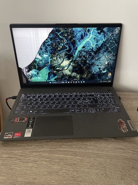Laptop Lenovo ideea pad 16GB RAM 500GB ssd