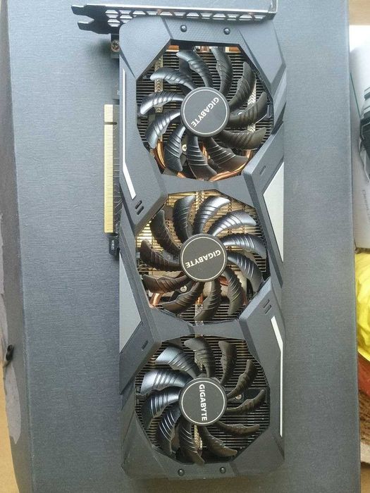 Видео карта Nvidia Gigabyte 1660s