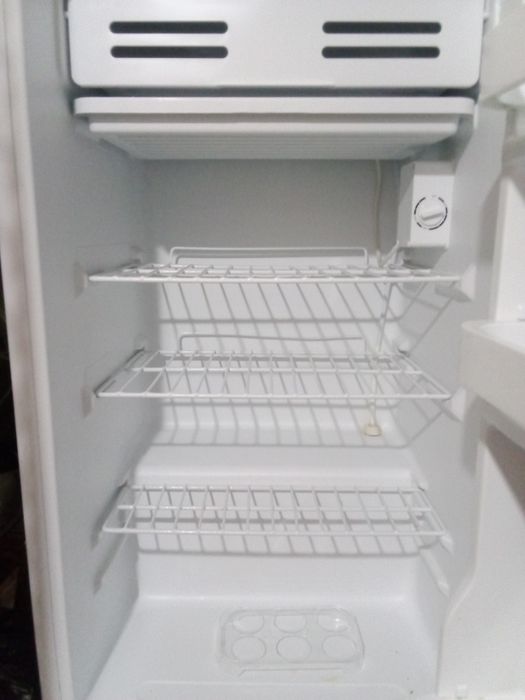 Продаю мини холодильник