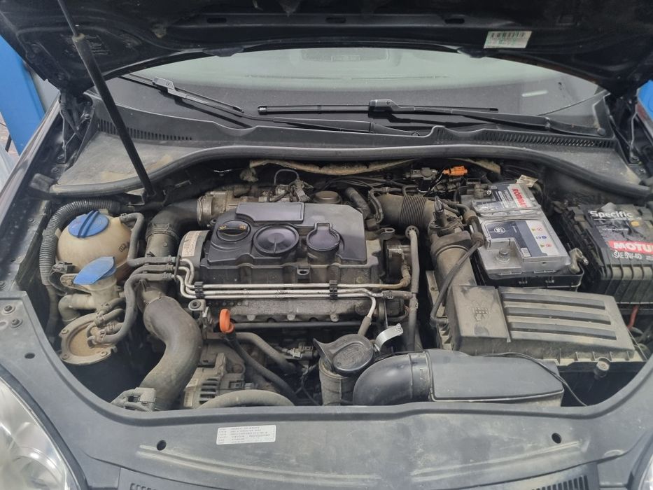 Dezmembrez dezmembrari golf 5 1.9 bls combi