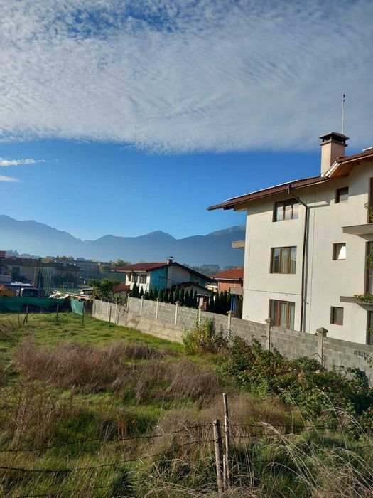 Продавам парцел в Разлог