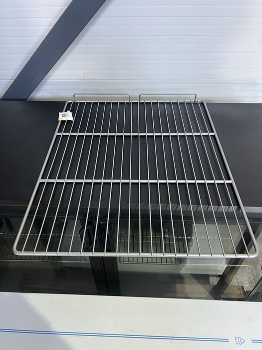 Rafturi, chedere, ventilatoare frigidere profesioanale - mese reci