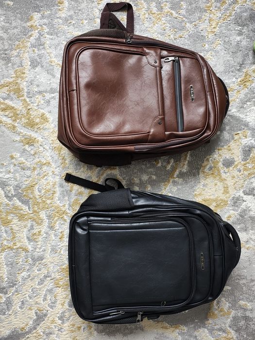 Rucsac / ghiozdan / geanta călătorie / laptop
