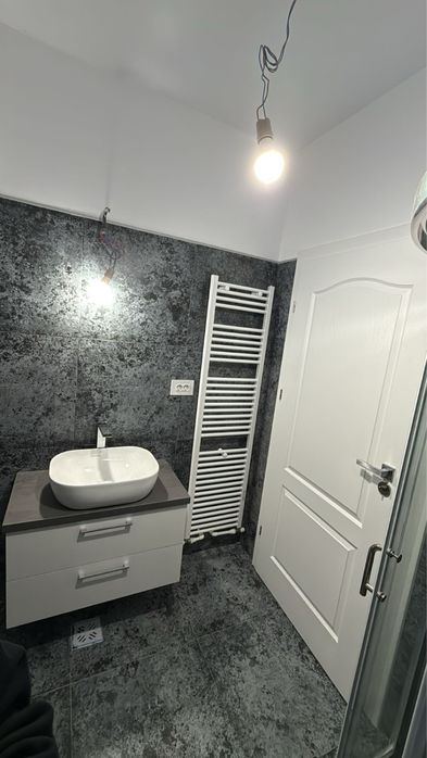 Spatiu comercial central Strada Banu Maracine 30 mp utili parter